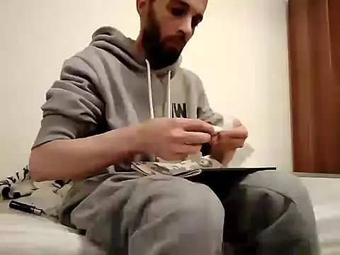 Yasha3465 online show from 12.18.24