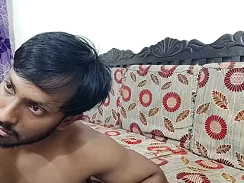 Snapshot of HunkyAriyan chatting on 02.23.26 HunkyAriyan online show from 02.23.26