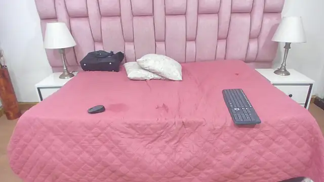 melody brunnet online show from 03.18.25