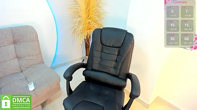 Ada Monroe10 online show from 09.22.25