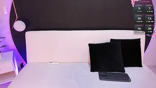 Ada Monroe10 online show from 03.02.26