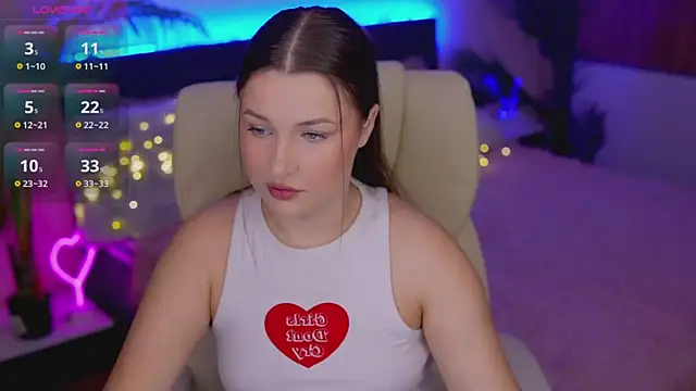 OneLaya online show from 11.25.25