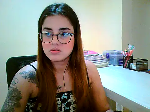 maliamiller online show from 10.23.25