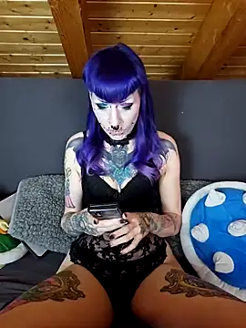 Snapshot of Purple_Coffin666 chatting on 02.15.25 Purple Coffin666 online show from 02.15.25
