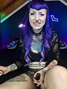 Snapshot of Purple_Coffin666 chatting on 03.05.25 Purple Coffin666 online show from 03.05.25