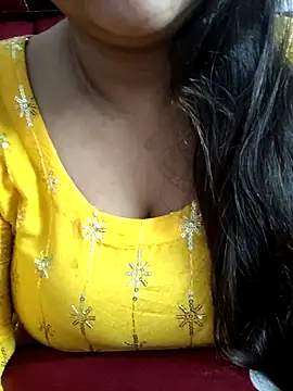 Jeenat  online show from 12.20.24