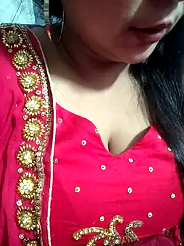 Jeenat  online show from 12.23.24