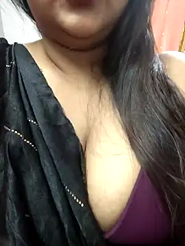 Jeenat  online show from 01.09.25