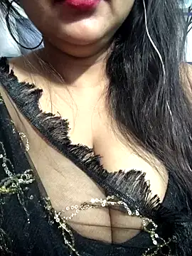 Jeenat  online show from 01.12.25