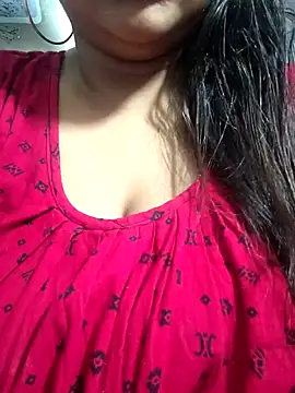 Jeenat  online show from 01.18.25