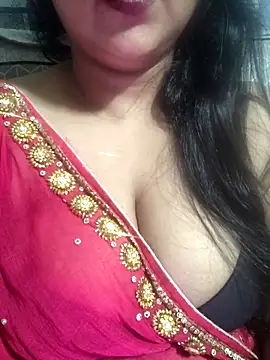 Jeenat  online show from 02.25.25