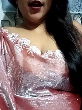 Jeenat  online show from 03.17.25