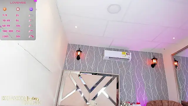 vanessa guzman2 online show from 12.22.24