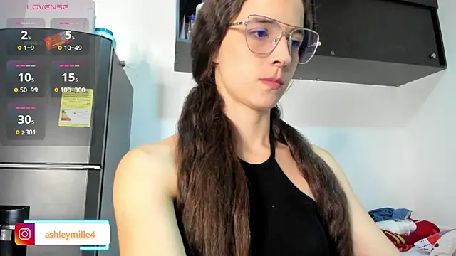  ashleymiller online show from 11.21.25