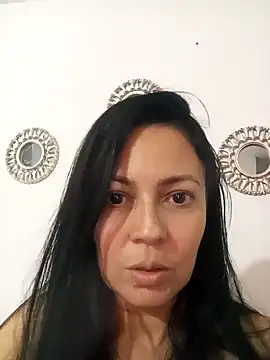 FelinaJohnson online show from 01.18.25