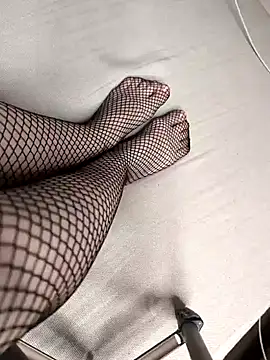 Snapshot of Yourlittledemon chatting on 03.11.26 Yourlittledemon online show from 03.11.26