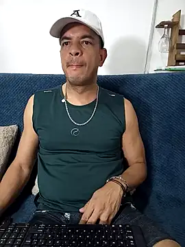 latinmartin73 online show from 02.28.25