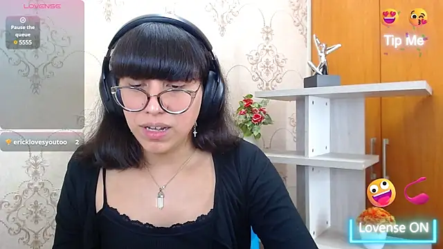 Snapshot of Nataly_Cloud chatting on 12.19.24 Nataly Cloud online show from 12.19.24