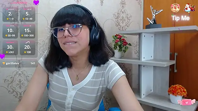 Snapshot of Nataly_Cloud chatting on 12.28.24 Nataly Cloud online show from 12.28.24