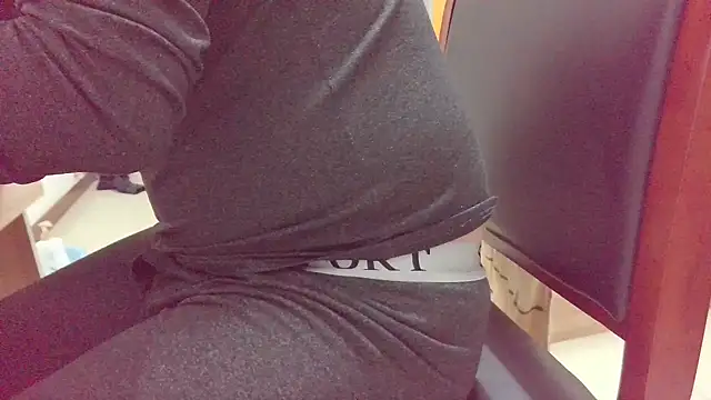 huzi518 online show from 11.04.25