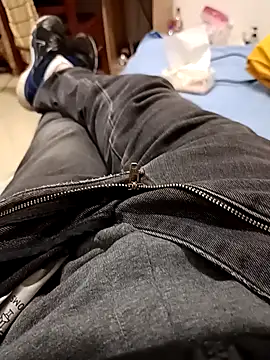 huzi518 online show from 02.04.26