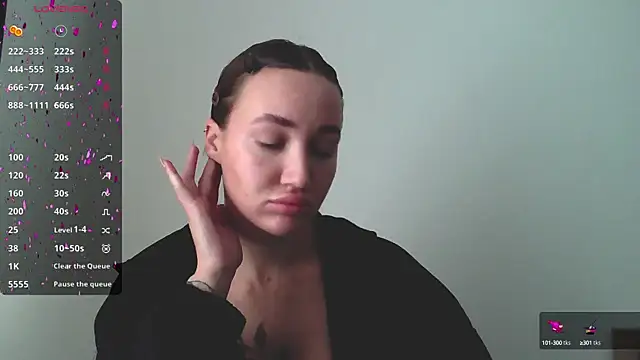 Stasia Queen online show from 12.12.24