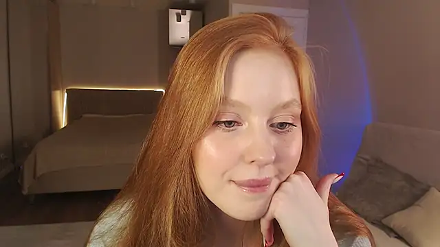 Snapshot of lulu_moonmoon chatting on 02.20.25 lulu moonmoon online show from 02.20.25