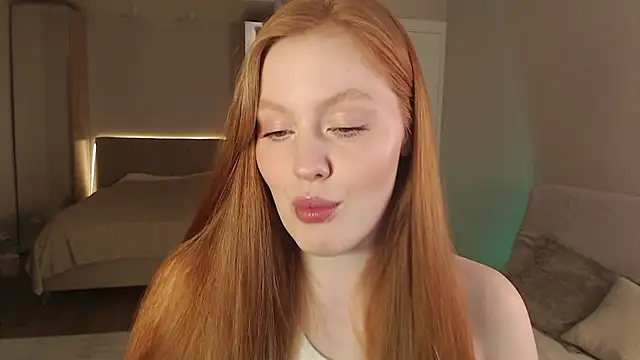 Snapshot of lulu_moonmoon chatting on 02.21.25 lulu moonmoon online show from 02.21.25