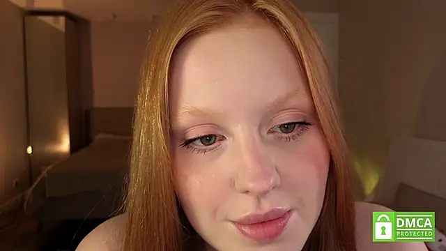 Snapshot of lulu_moonmoon chatting on 11.08.25 lulu moonmoon online show from 11.08.25