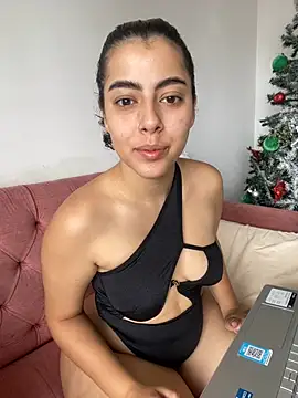 DakotaShelby online show from 12.17.24