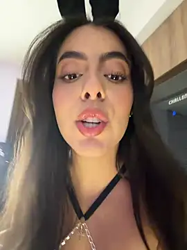 DakotaShelby online show from 06.12.26