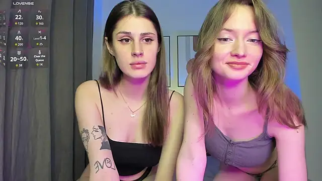 Snapshot of charmerss chatting on 10.22.25 charmerss online show from 10.22.25