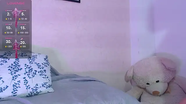 Snapshot of soy_jess03 chatting on 12.09.24 soy jess03 online show from 12.09.24