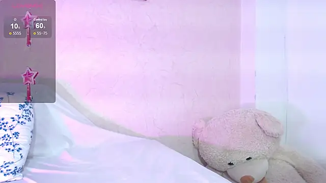 Snapshot of soy_jess03 chatting on 12.13.24 soy jess03 online show from 12.13.24