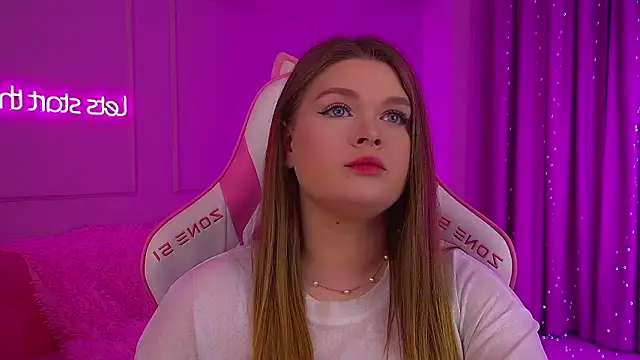 CrystalLyons online show from 02.03.26