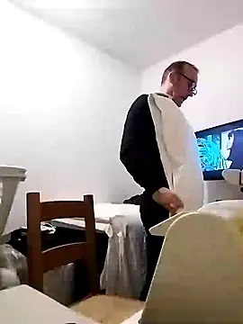 Manou1971 online show from 02.03.25