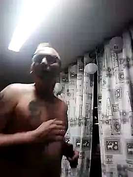 Manou1971 online show from 02.12.25