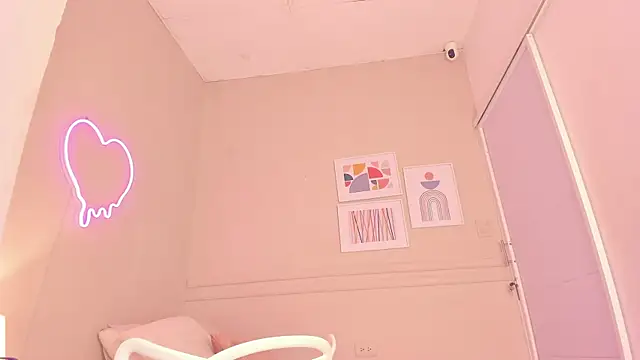 dani skinny  online show from 11.15.25