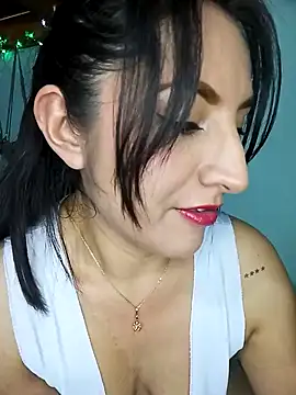 ELISA 90 online show from 01.24.25