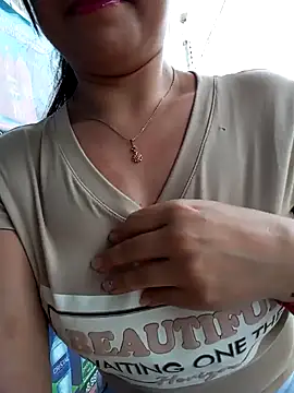 ELISA 90 online show from 02.05.25