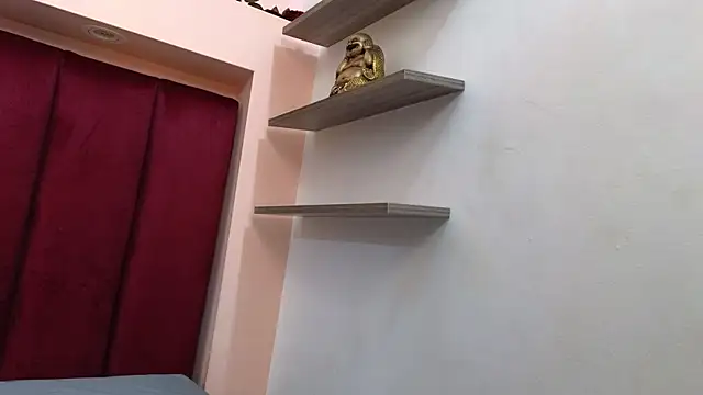 JESSYCORTES online show from 02.23.25