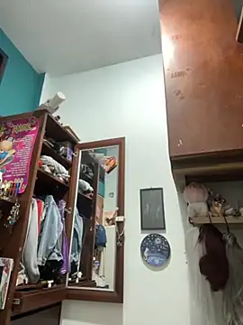 SophiaWeestt99 online show from 10.10.25