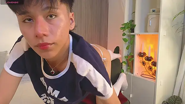 Tommyfoxboy online show from 11.30.25