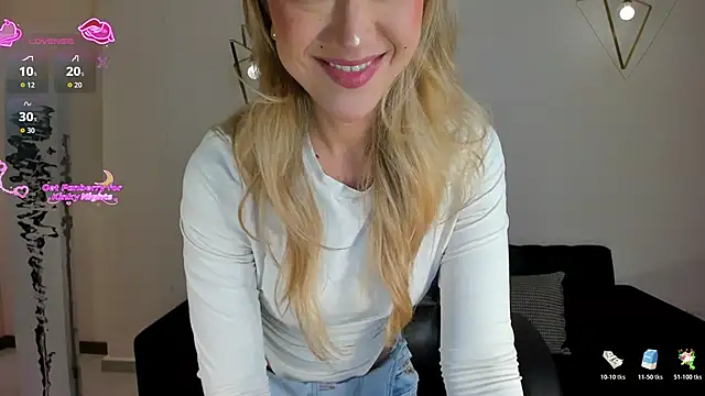 RebeccaHudson online show from 01.10.26