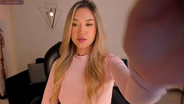 RebeccaHudson online show from 02.09.26