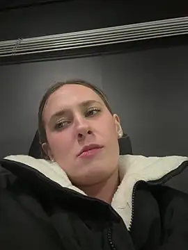 Snapshot of M1ssyk1ssy chatting on 01.14.25 M1ssyk1ssy online show from 01.14.25