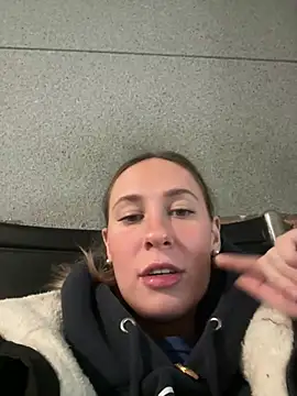 Snapshot of M1ssyk1ssy chatting on 01.22.25 M1ssyk1ssy online show from 01.22.25