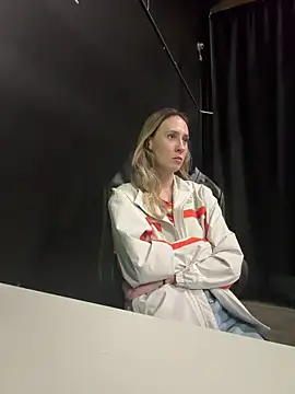Snapshot of M1ssyk1ssy chatting on 04.05.26 M1ssyk1ssy online show from 04.05.26