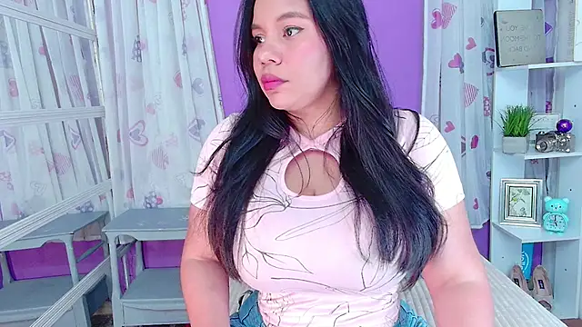 LanaBigTitties online show from 02.10.25