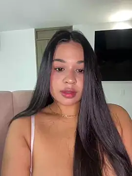 Aitana98  online show from 04.14.26